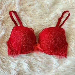 Vintage Victoria’s Secret Push up Bra 32B
